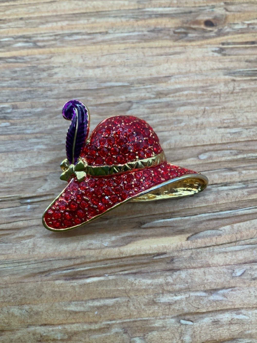 Red Jeweled Hat Society Vintage Purple Feather Accent Gold Tone Brooch
